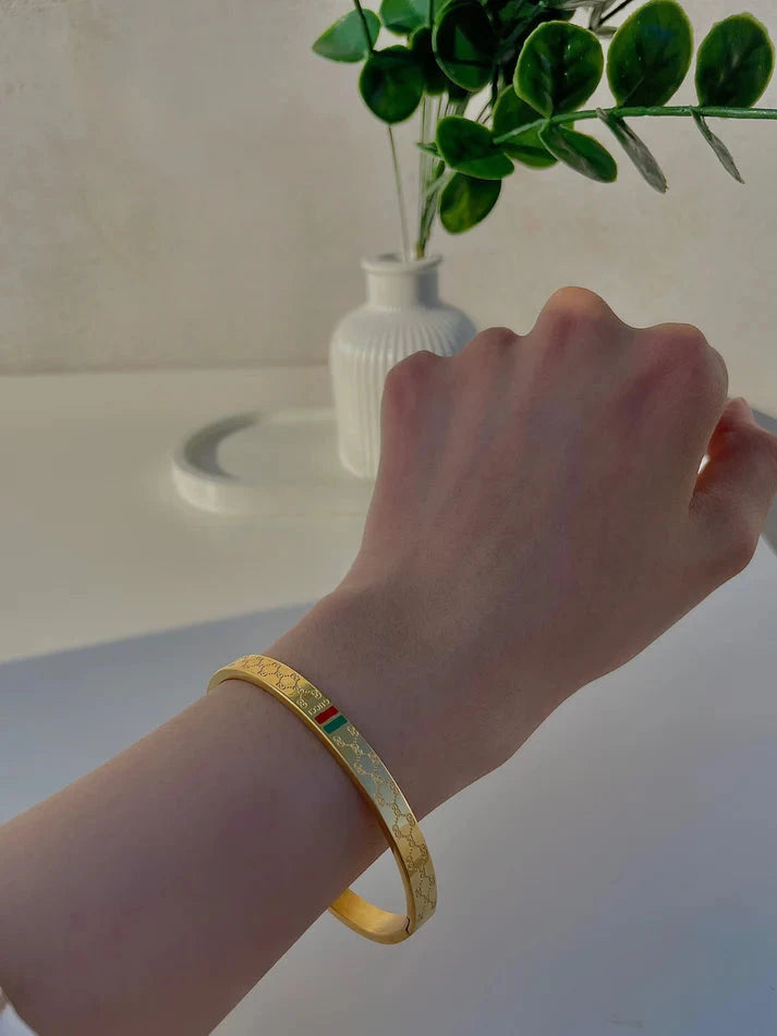 Gucci Charm Bracelet – Stylish Bracelet with Elegant Designer Charms - My Store