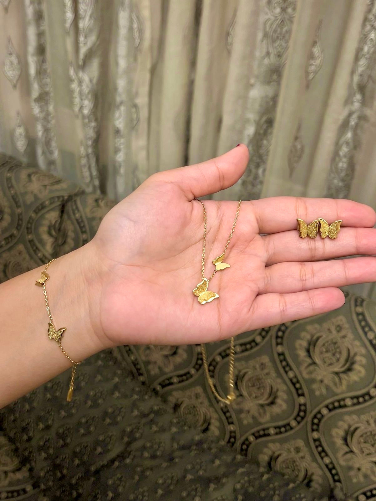 Butterfly Stainless Steel Set - Elegant and Durable Kitchenware