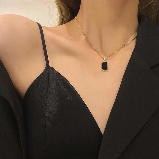 Bold Black Chip Necklace – Unique, Edgy Jewelry Piece for Fashion Lovers - My Store