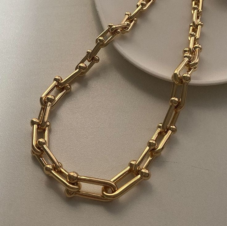 Elegant U-Shaped Golden Plated Necklace – Casual & Party Wear - My Store