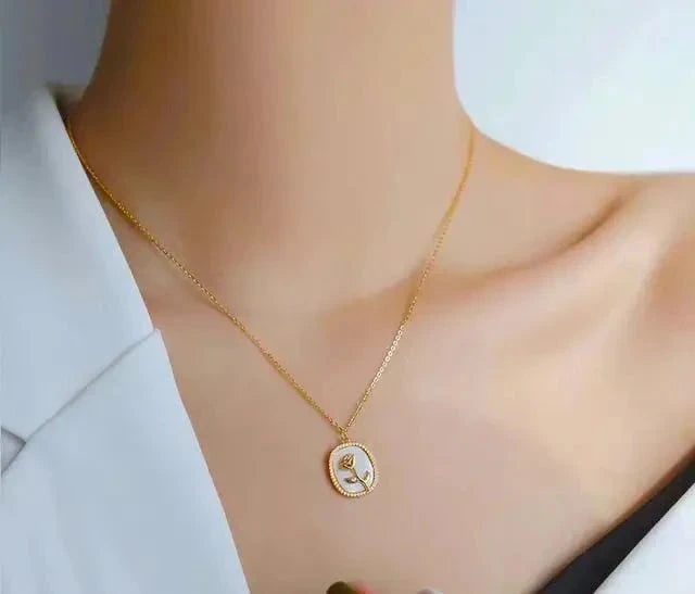 The Rosé Locket – Soft vintage romance in every detail - My Store