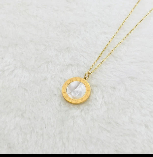 The Pearl Circle – Classic elegance in perfect form - My Store