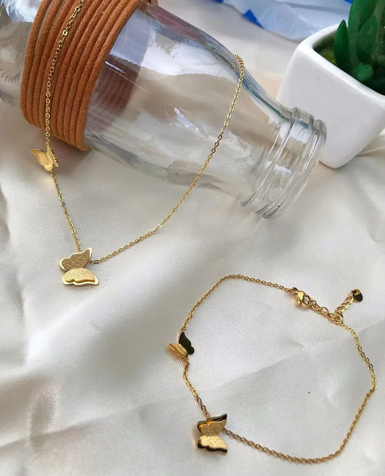 Butterfly Stainless Steel Set - Elegant and Durable Kitchenware