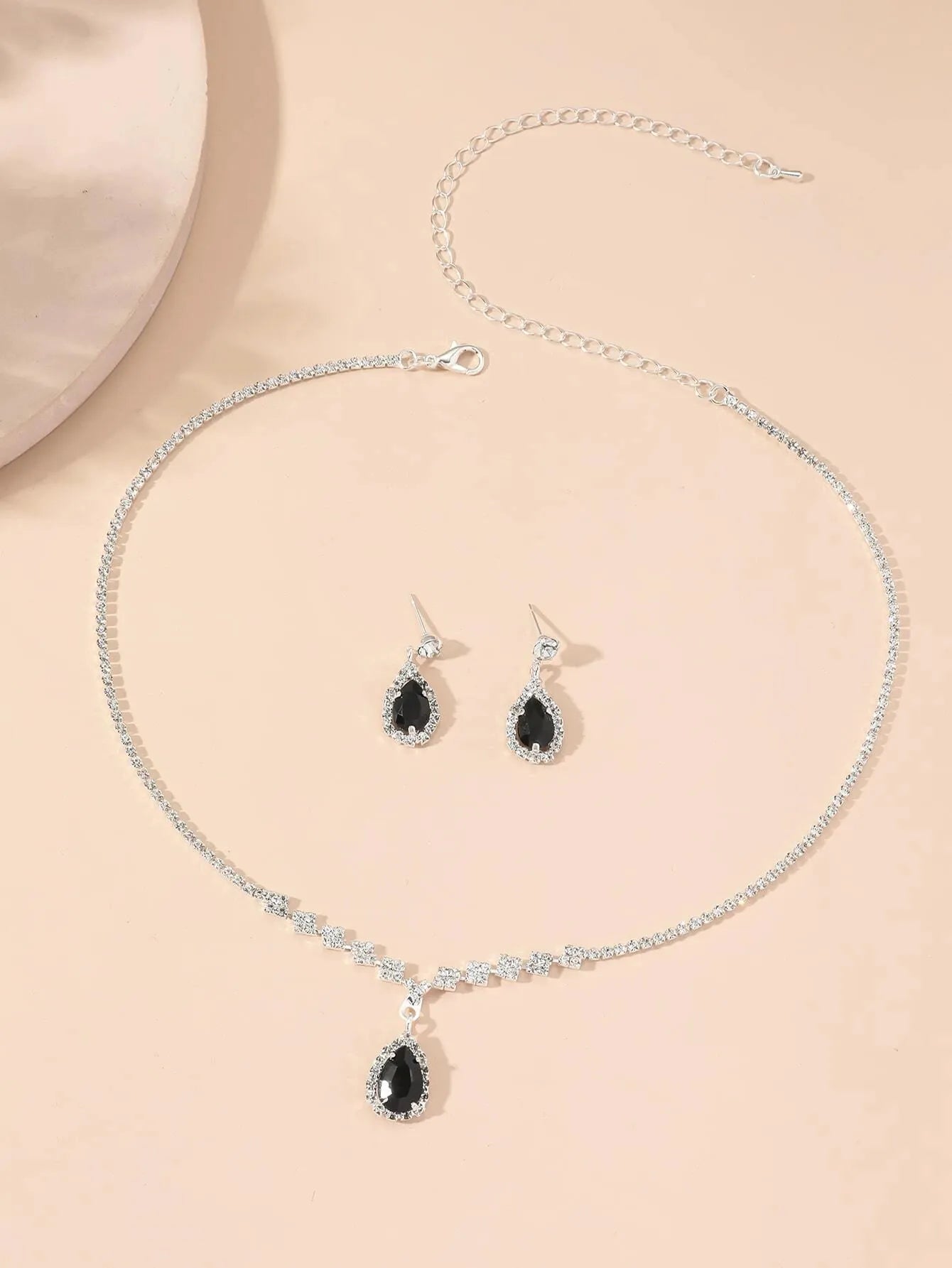 Wedding Season Women's Fashion Droplet Necklace and Earring Set Banquet Party Accessories