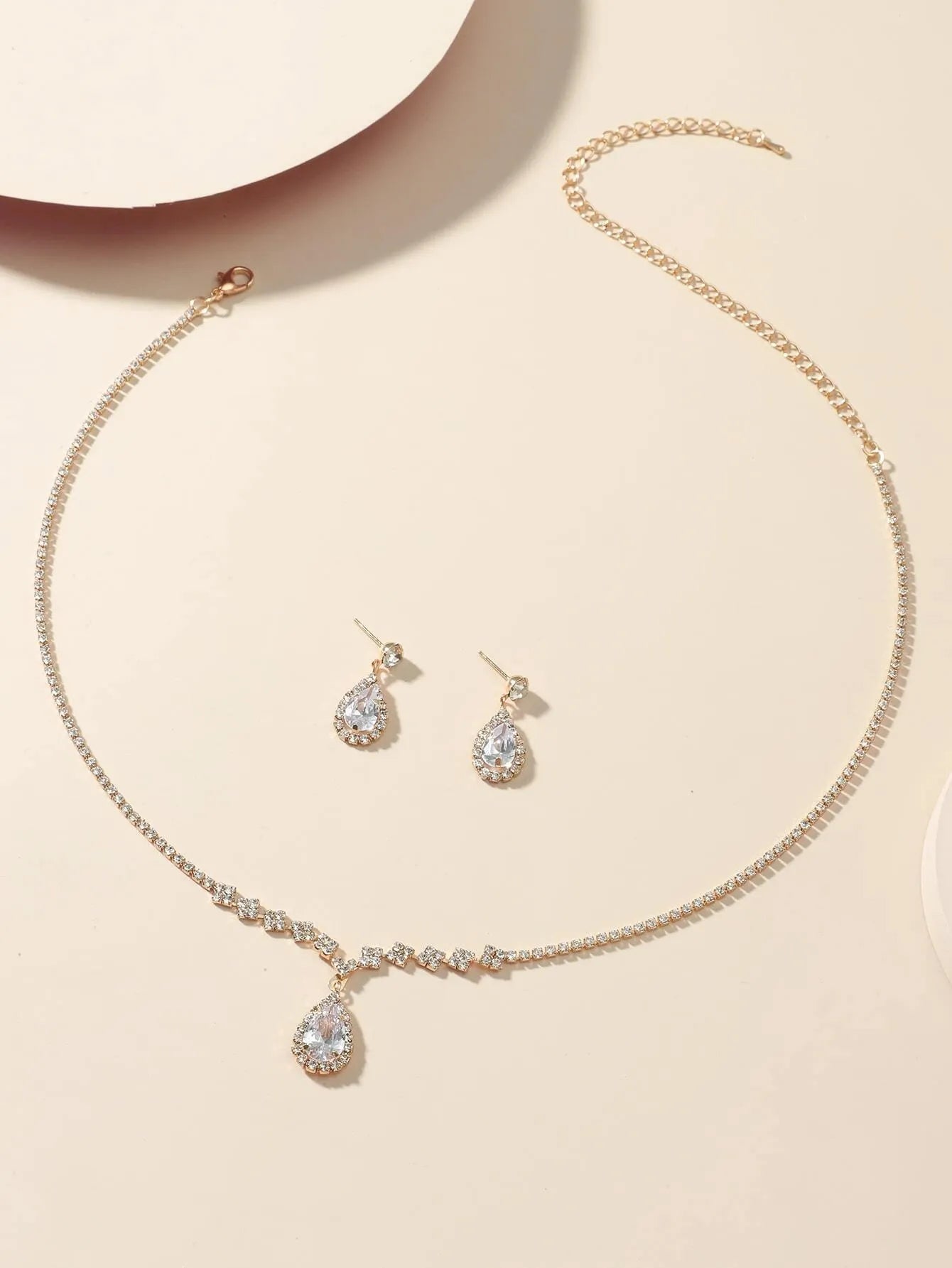 Wedding Season Women's Fashion Droplet Necklace and Earring Set Banquet Party Accessories