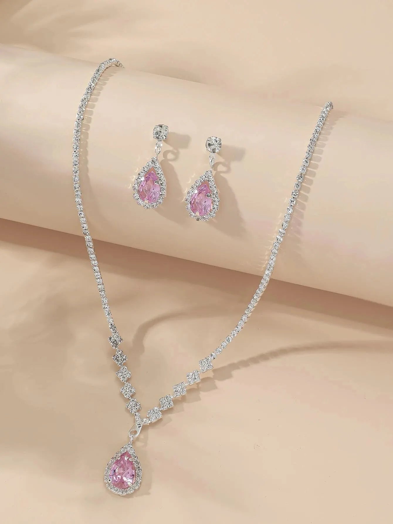 Wedding Season Women's Fashion Droplet Necklace and Earring Set Banquet Party Accessories