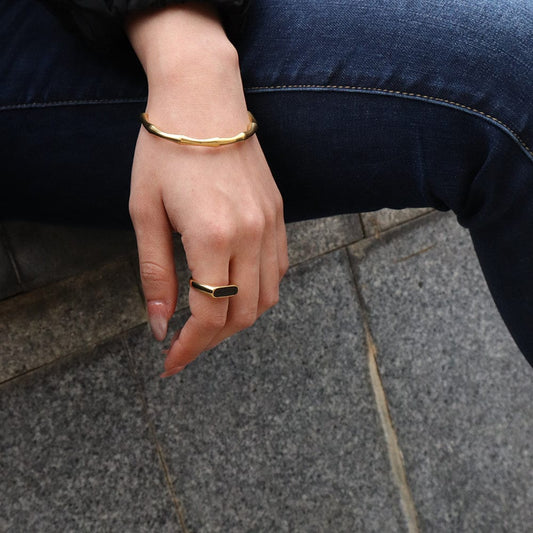Classic Gold Ring with Black Stone Accent - My Store
